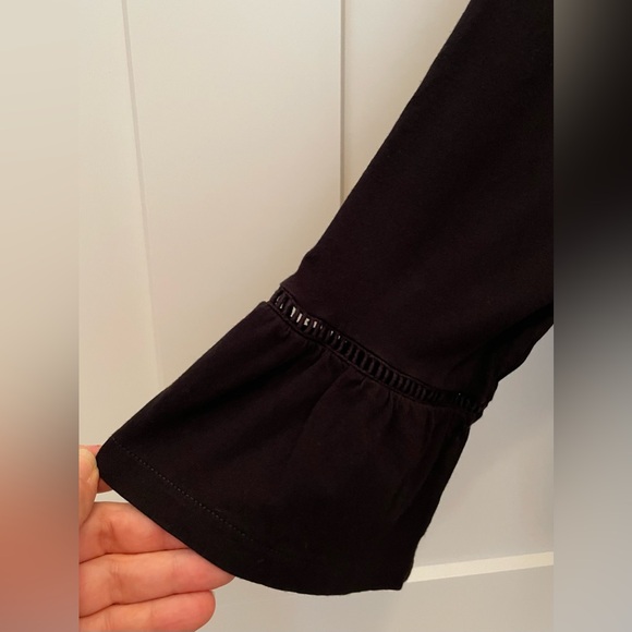 Boden black tee with long bell sleeves and small cut out detail size 16 - Picture 4 of 10